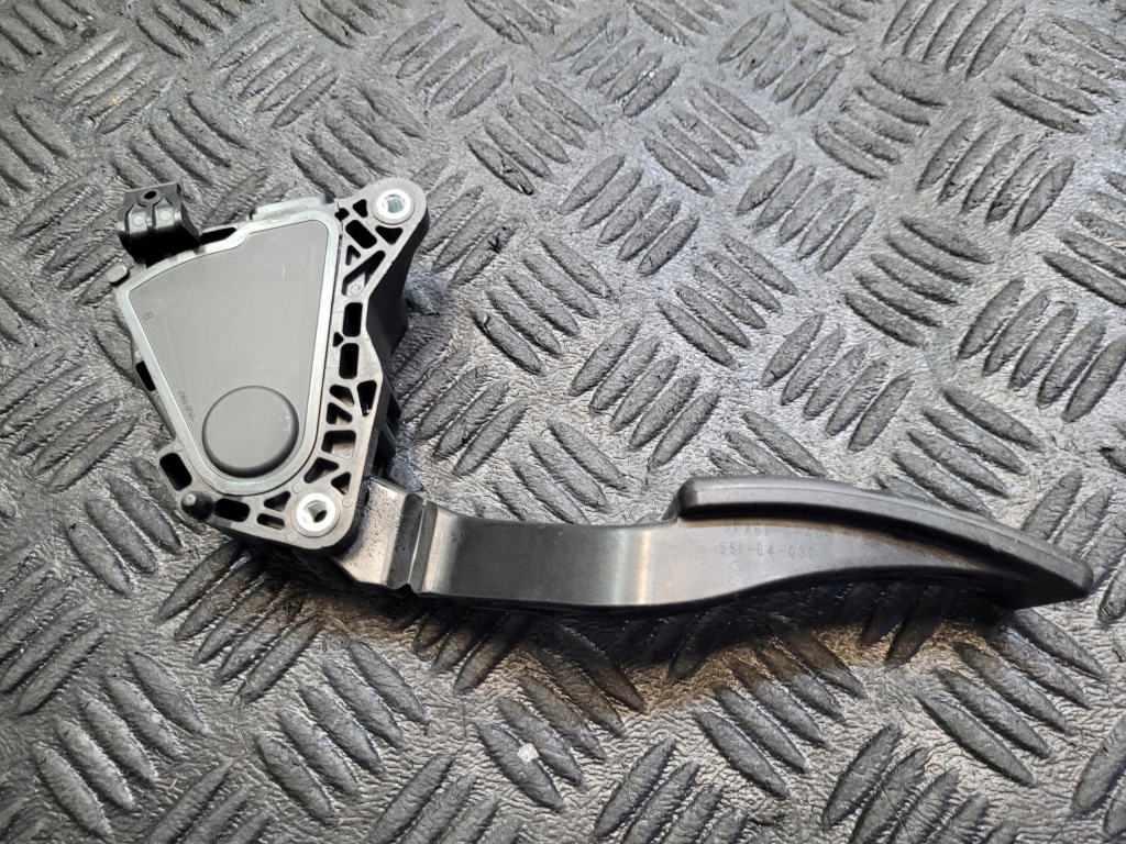 фото №4, Педаль газу 180100150r dacia spring