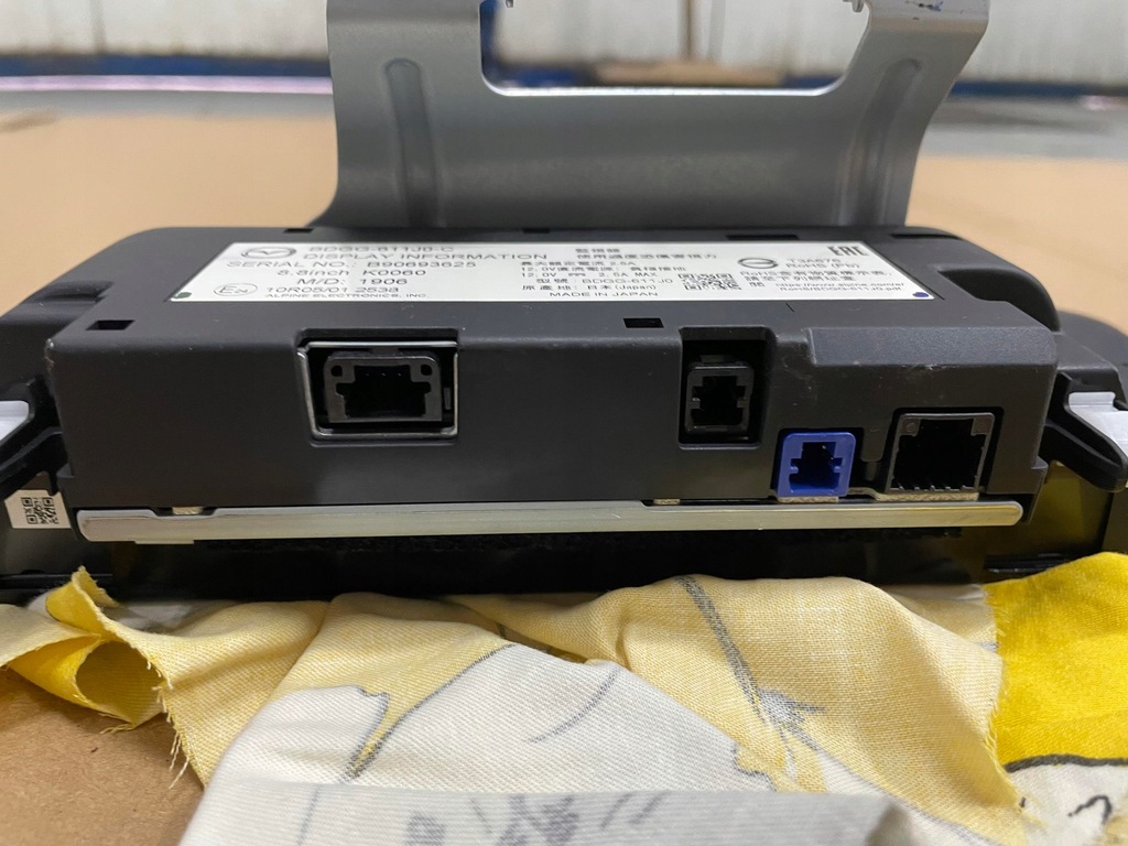 фото №7, Mazda 3 bp 19- экран дисплей bdgg-611j0-c