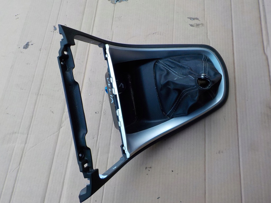 фото №1, Рамка передач lancia delta iii 2009r