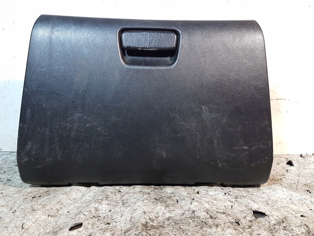 фото №1, Бардачок панели пассажира mitsubishi space star