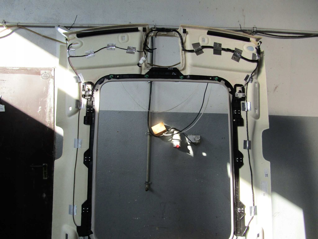 фото №7, Cr-v vi 23r потолок потолок 8320a3e8e100a f2007-a4-2