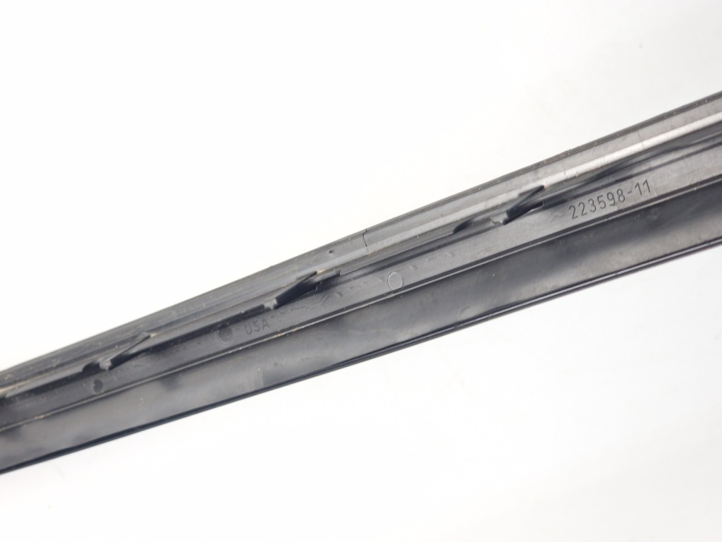 Молдинг скло лобове передня права 7463528 bmw x5 g05 czarna в Україні