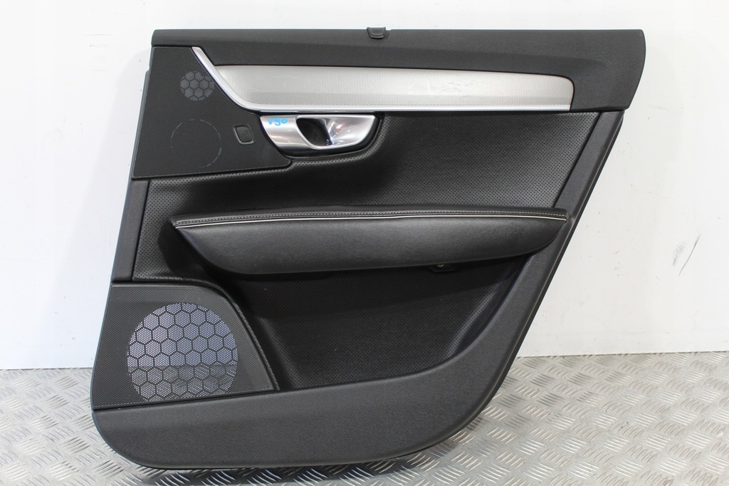 фото №1, Обшивка дверь правый задняя шторка volvo v90 r-design