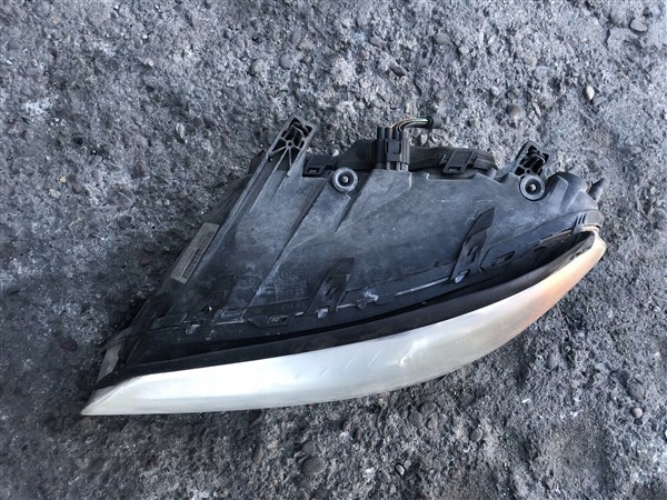 фото №7, Лампа левая передняя левый перед volvo xc70 31214351 europa