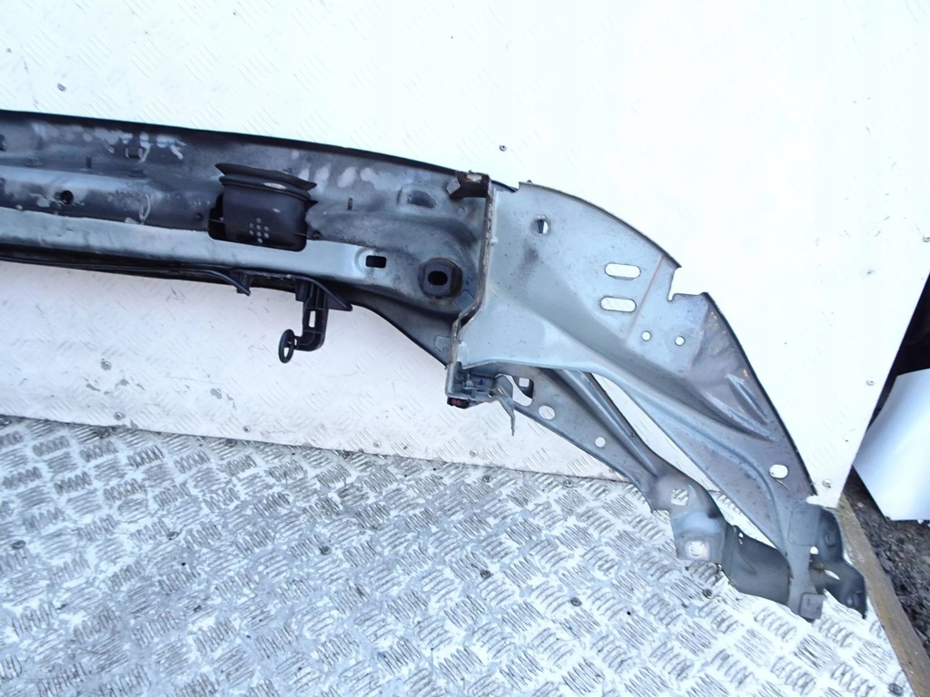 фото №6, Pas передний панель фары volvo c30 lift 09-12 r. 455-16