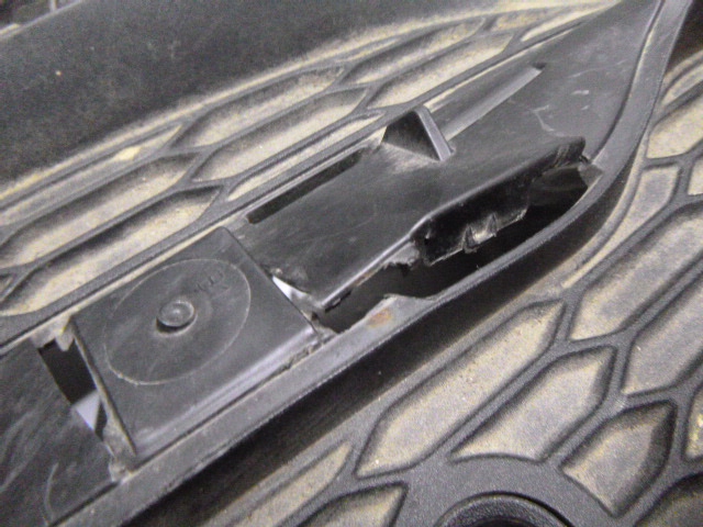 фото №6, Решітка бампера ліва opel grandland x 77102f19