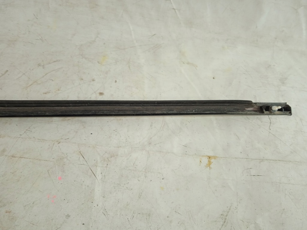 фото №9, Town country v 10- 20 молдинг хром левый задняя usa