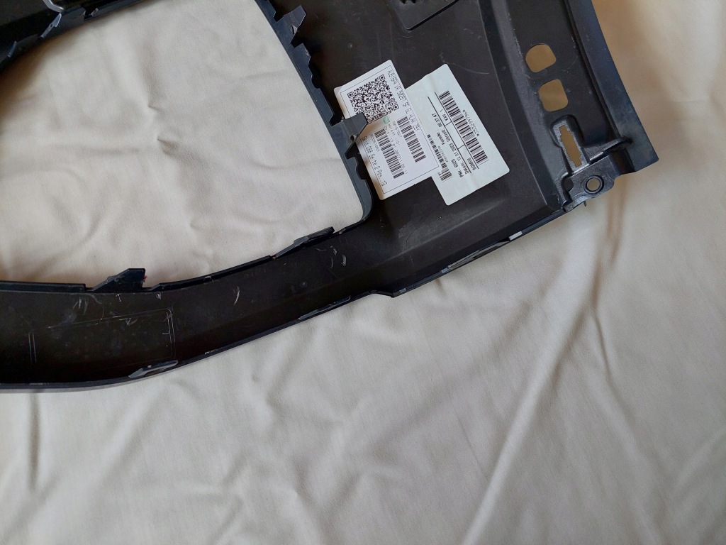 Бампер - уголок - правый перед - audi e-tron - 4ke Оригинал