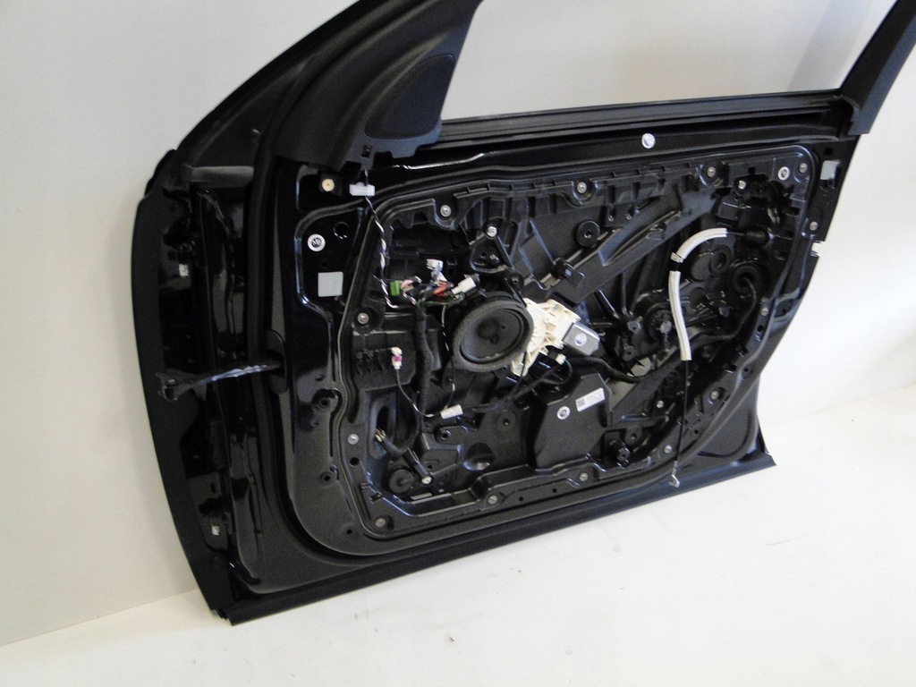 фото №9, Mercedes s klasa 223 w223 дверь передние правое 197 полный