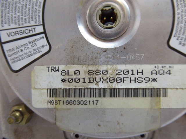 фото №11, A3 8l панель приладів консоль приладова датчик подушка безпеки ремені комплект