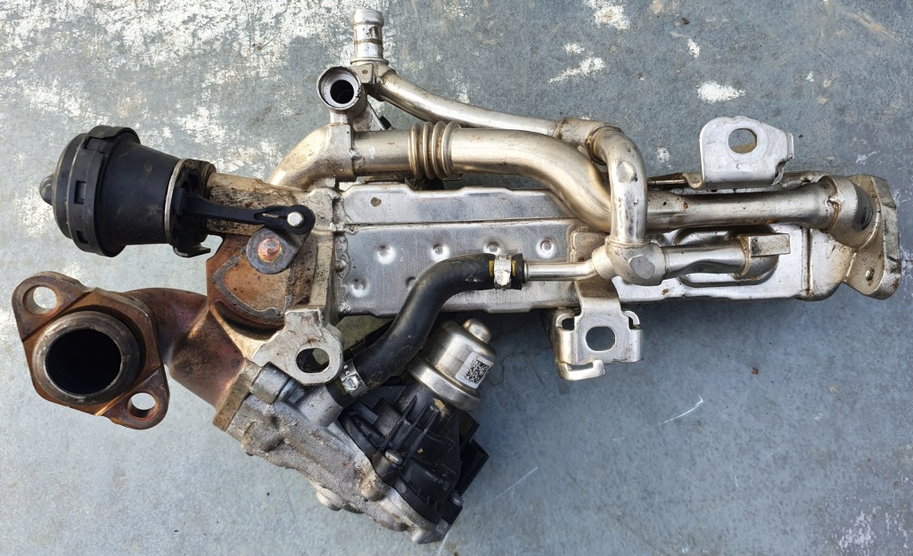 фото №5, Bmw x3 x4 f25 f26 2.0d клапан радиатор egr