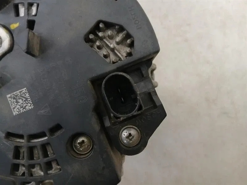 Porsche 911 991 генератор 9a160301801 генератор Недорого