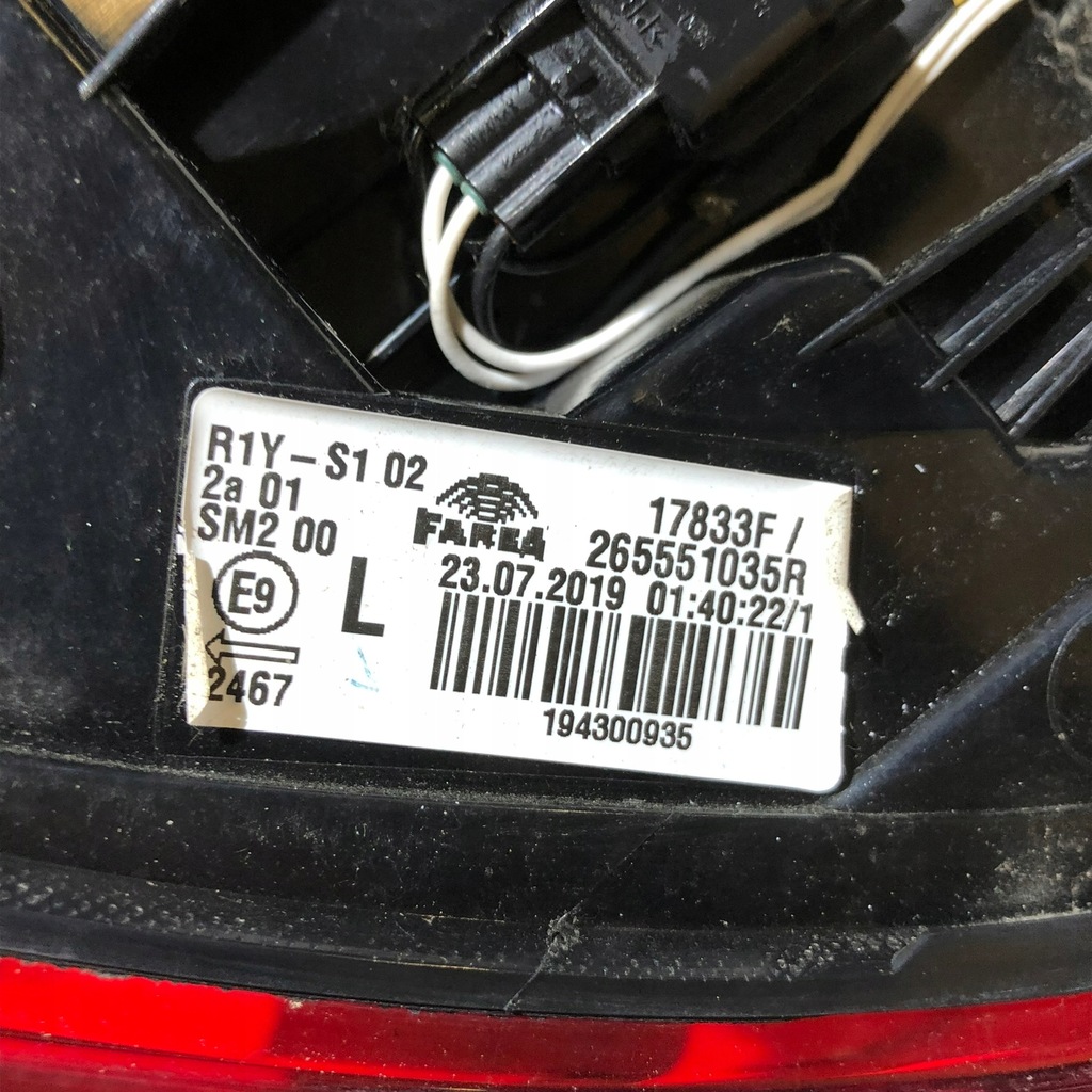 фото №2, Левая лампа задняя задняя led 265551035r renault clio v