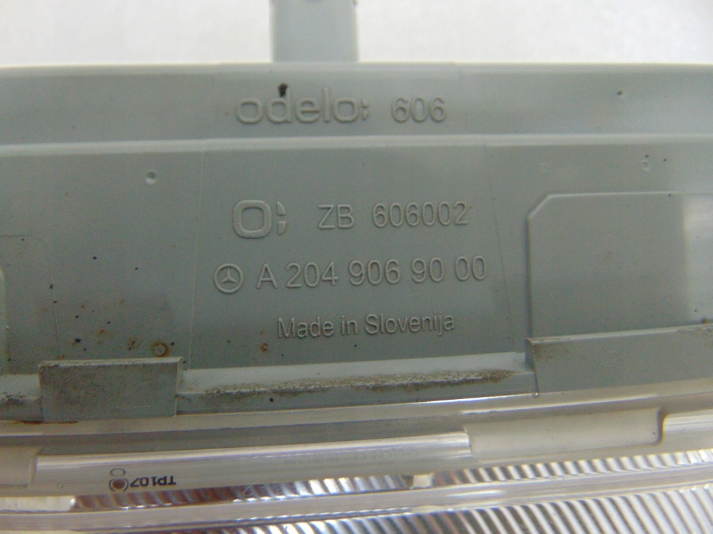 Mercedes w204 w212 противотуманная фара led перед передний правый a2049069000 Недорого