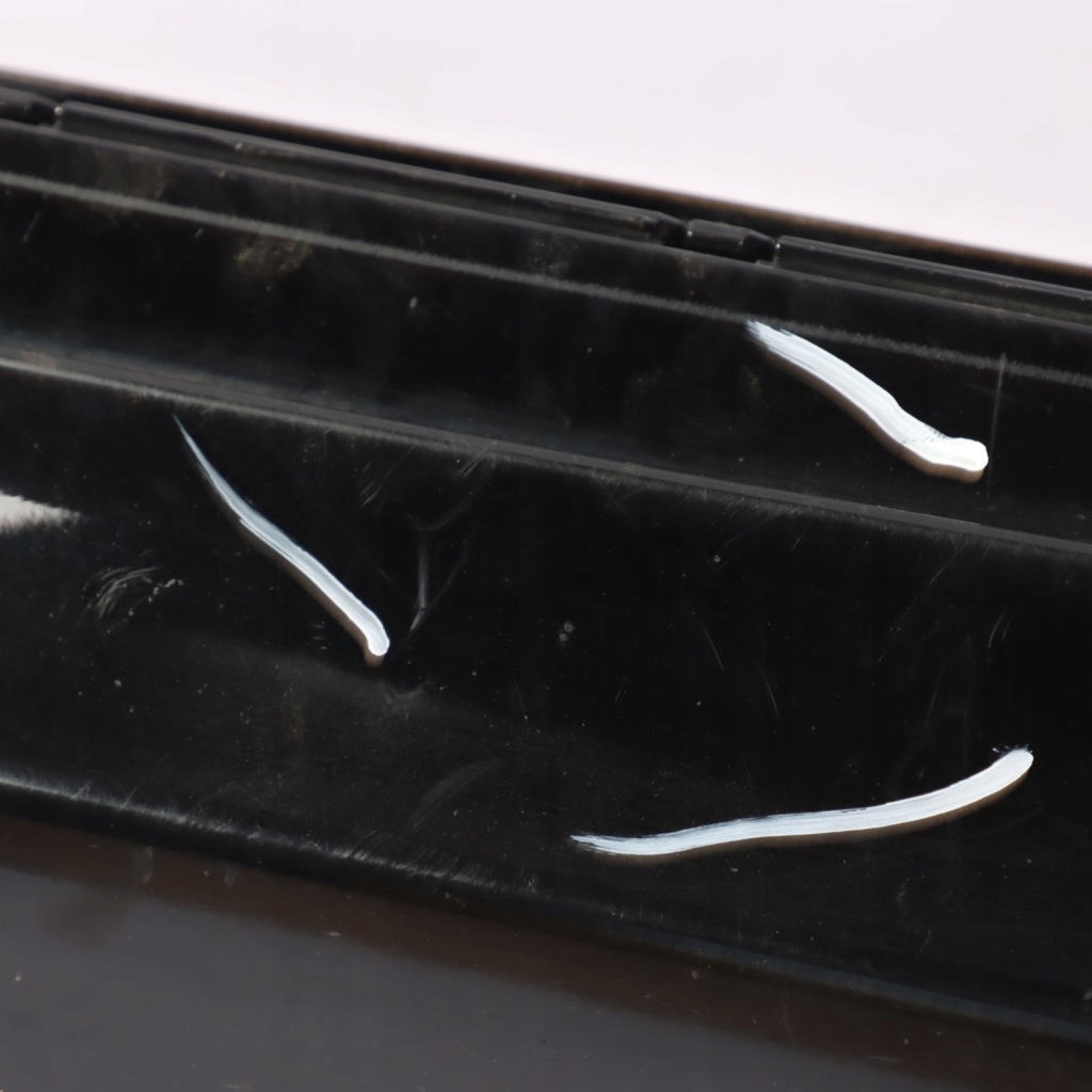 Купить Bmw e87 lci накладка молдинг порог правый  schwarz 2