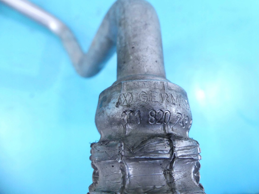 фото №8, Шланг кондиционера vw new beetle 98-10 2,0mpi