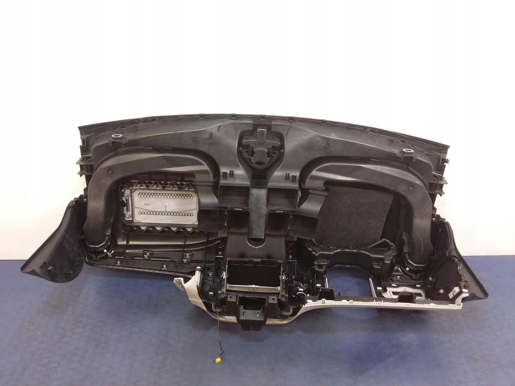 фото №7, Mercedes b w246 приборная панель приборная приборная панель консоль