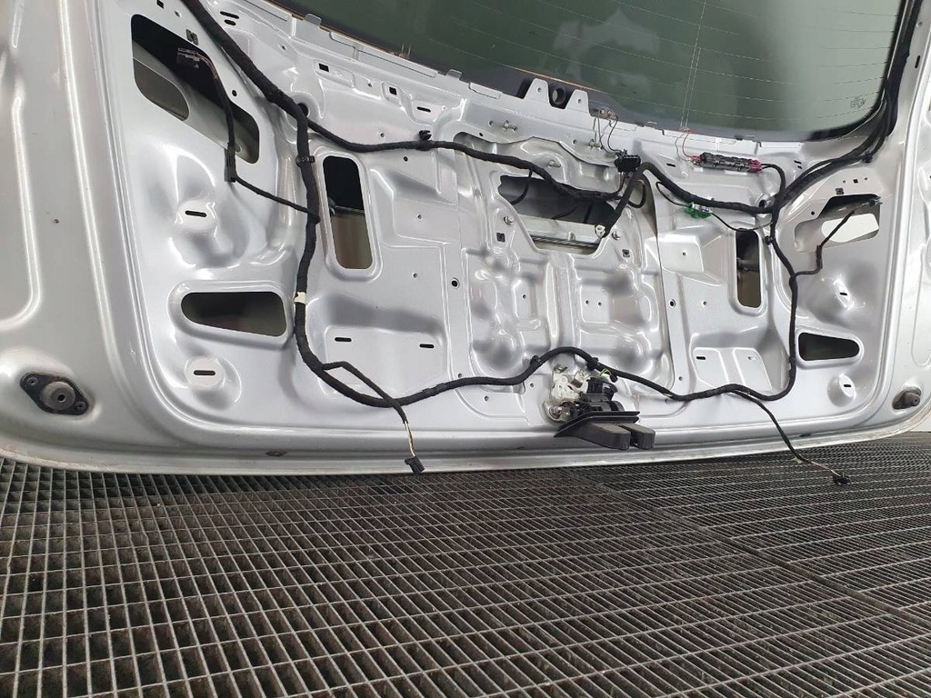 фото №15, Кришка багажника задня задня багажника комплектна audi q5 8r lx7w