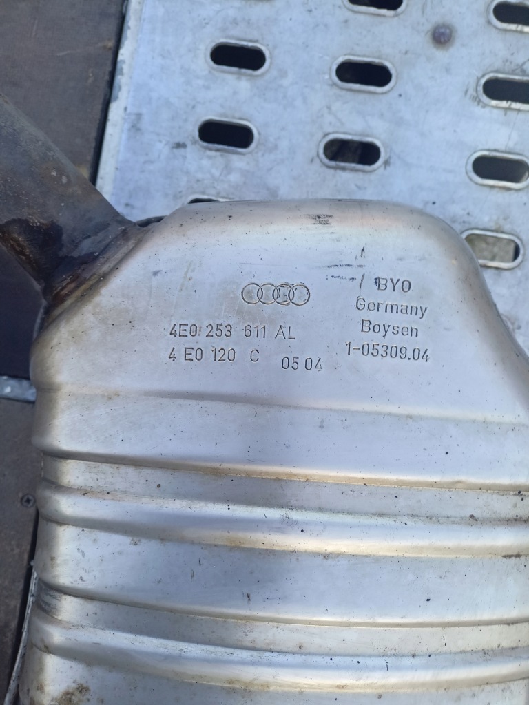 Audi a8d3 3.0 v6 глушитель конечный левая правая  4e0253611al 4e0253612t Недорого