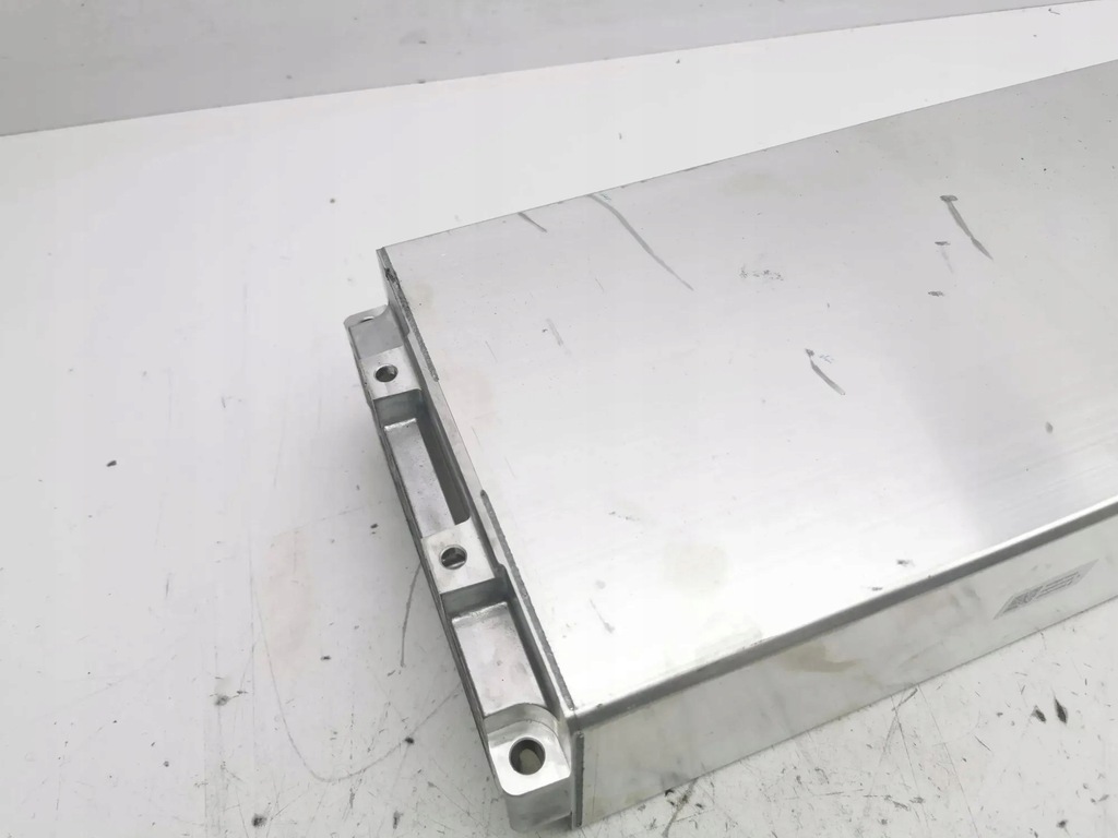 фото №7, Значок автомобиля vw id.3 e11 0z1915592h electric 107kw 2020