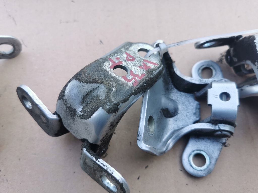 фото №1, Hyundai ix35 петлі двері праве правих задня задніх 9s