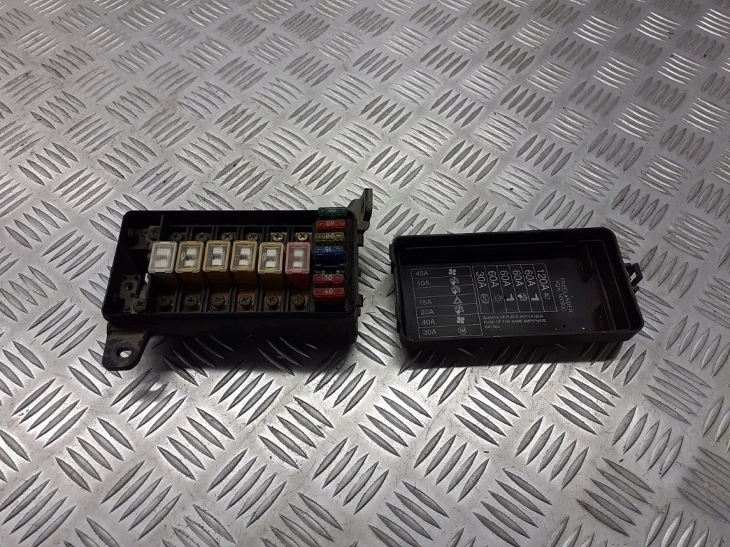 фото №1, Коробка запобіжників freelander i yqh100900