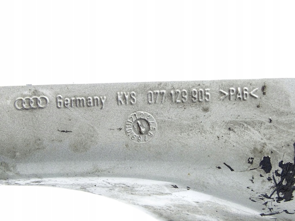 фото №9, Корпус фильтра воздуха карбон audi rs6 c5 4.2 bit 077133837af 077133835k