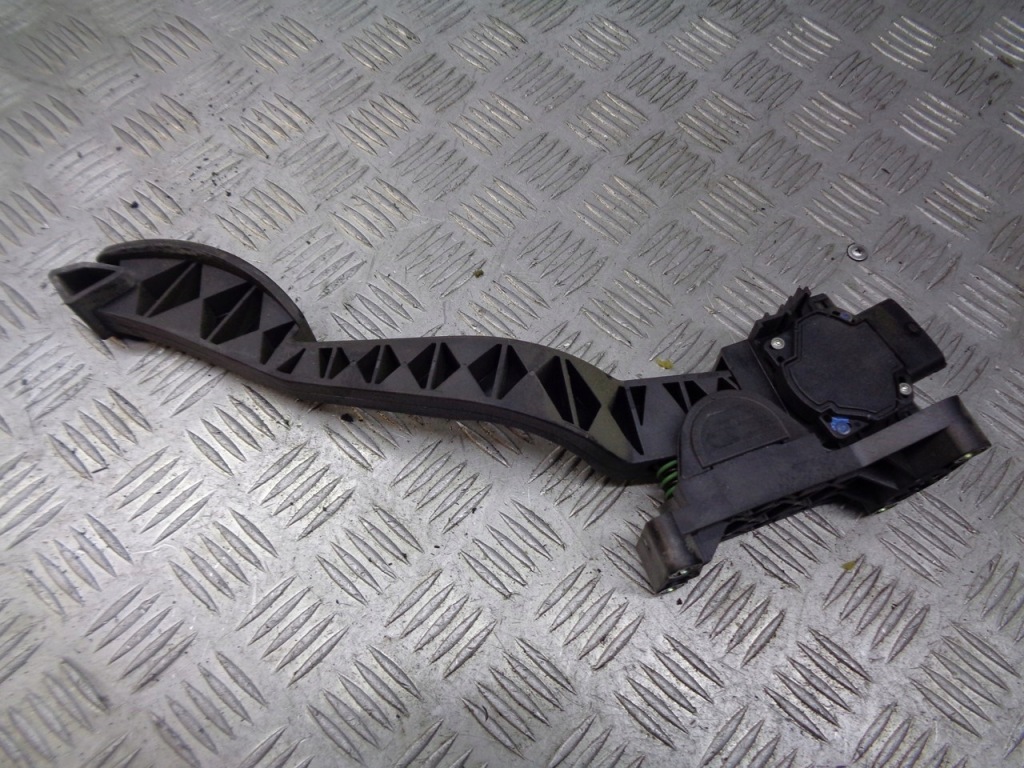 Купить Потенциометр газа alfa romeo 147 1.6