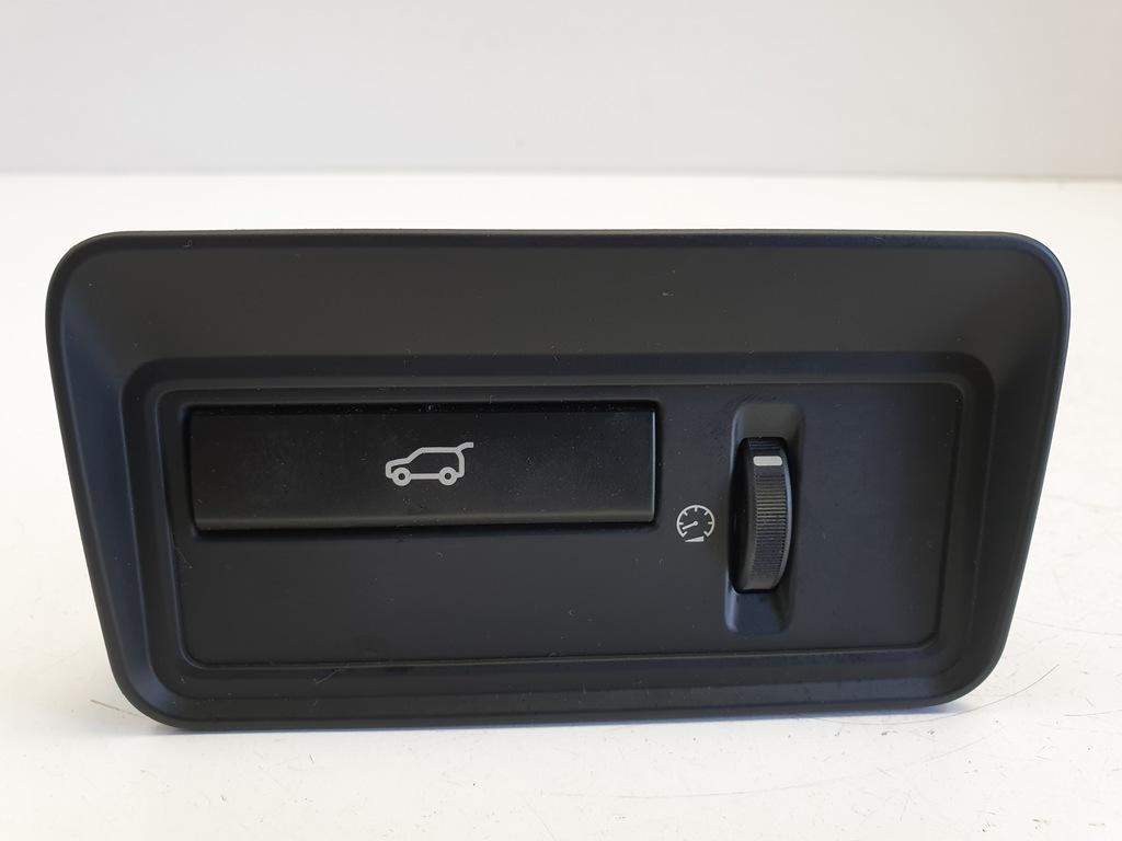 фото №1, Range rover sport ii l494 кнопка кришки багажника