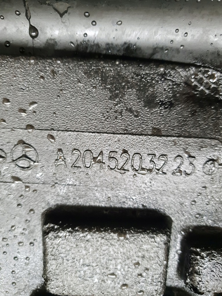 фото №8, Mercedes-benz оригінальний номер a2045203223 плита захист pod двигун нижня