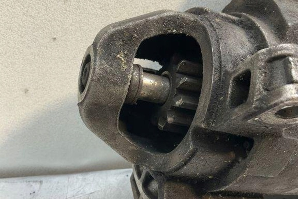 Купить Стартер bmw 5 touring f11 7812034 2.0l дизель 2011