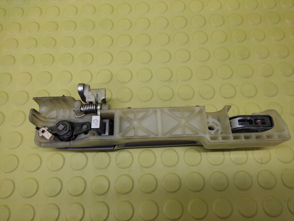 фото №4, Hyundai accent ручка левый перед