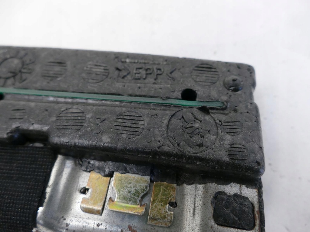 фото №12, Audi a4 b7 усилитель антенный антенны