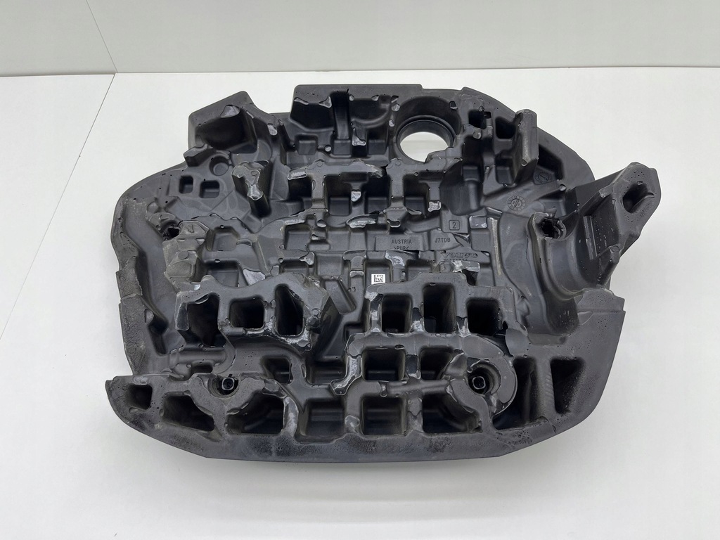 фото №7, Volvo xc40 защита крышка верхний двигателя 32252730