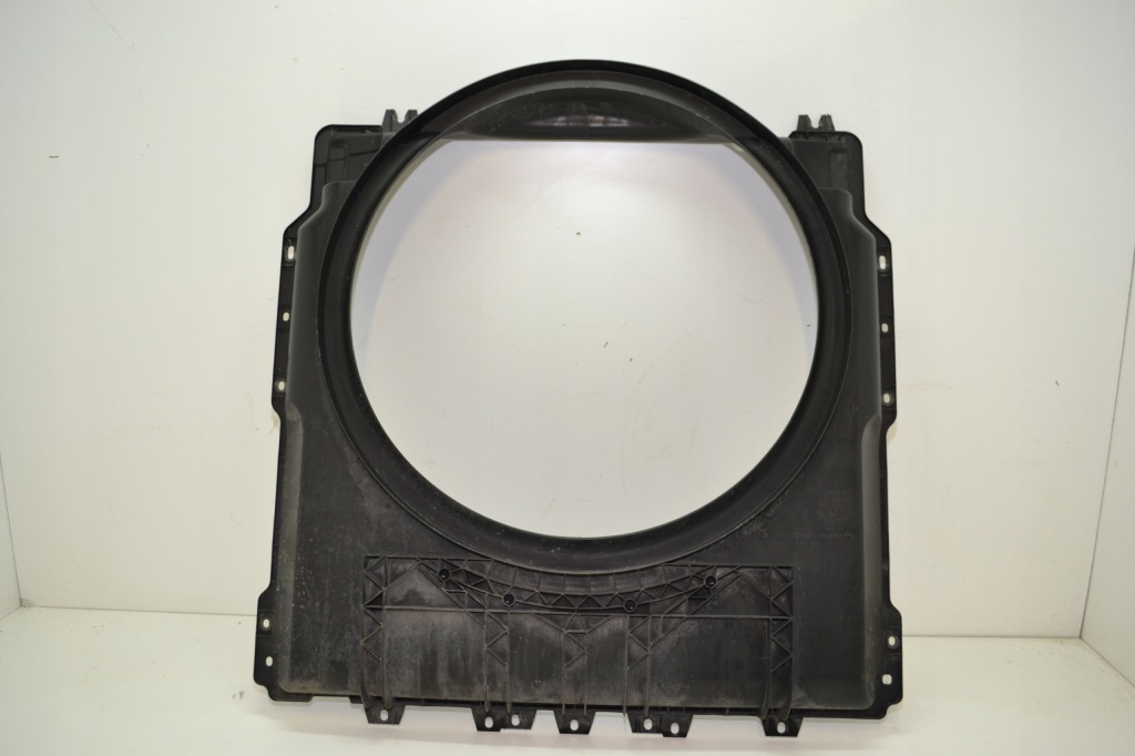 Купить Mercedes actros mp4 накладка радиатора вентилятора a9605053255