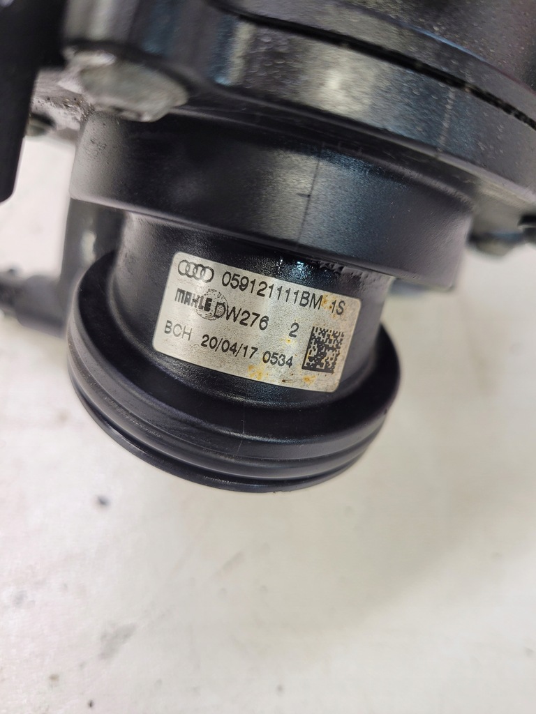 фото №6, Термостат корпус audi a4 a5 a6 3.0tdi 059121111bm