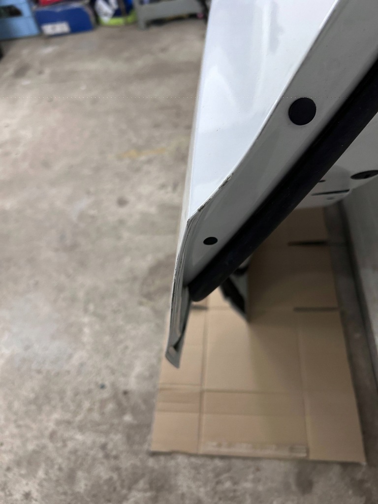 фото №7, Дверь левый задняя задние 8r0833051b audi q5 8r sq5 код лакокрасочного покрытия ls9r