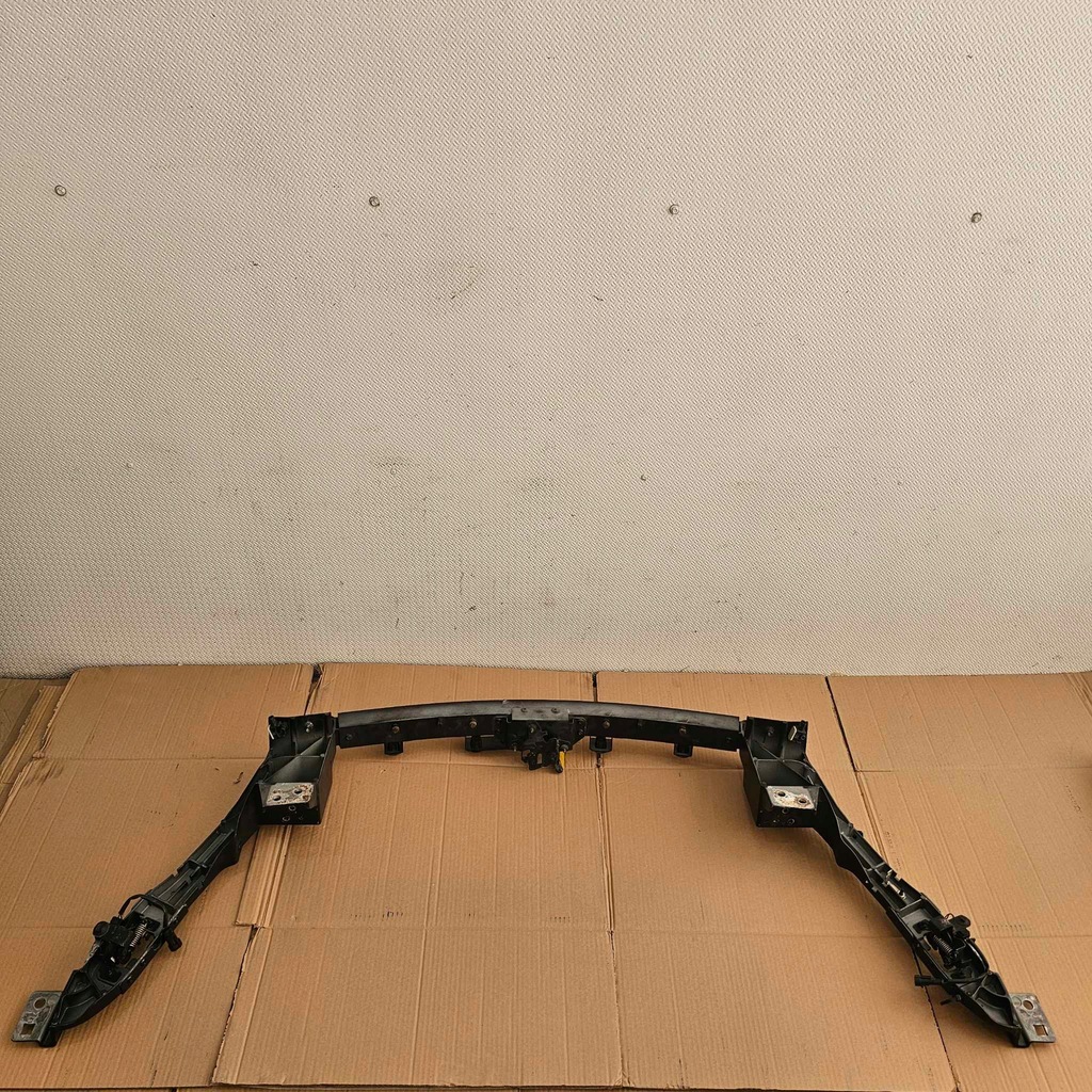 фото №6, Maserati ghibli iii pas передний усилитель верхний полный