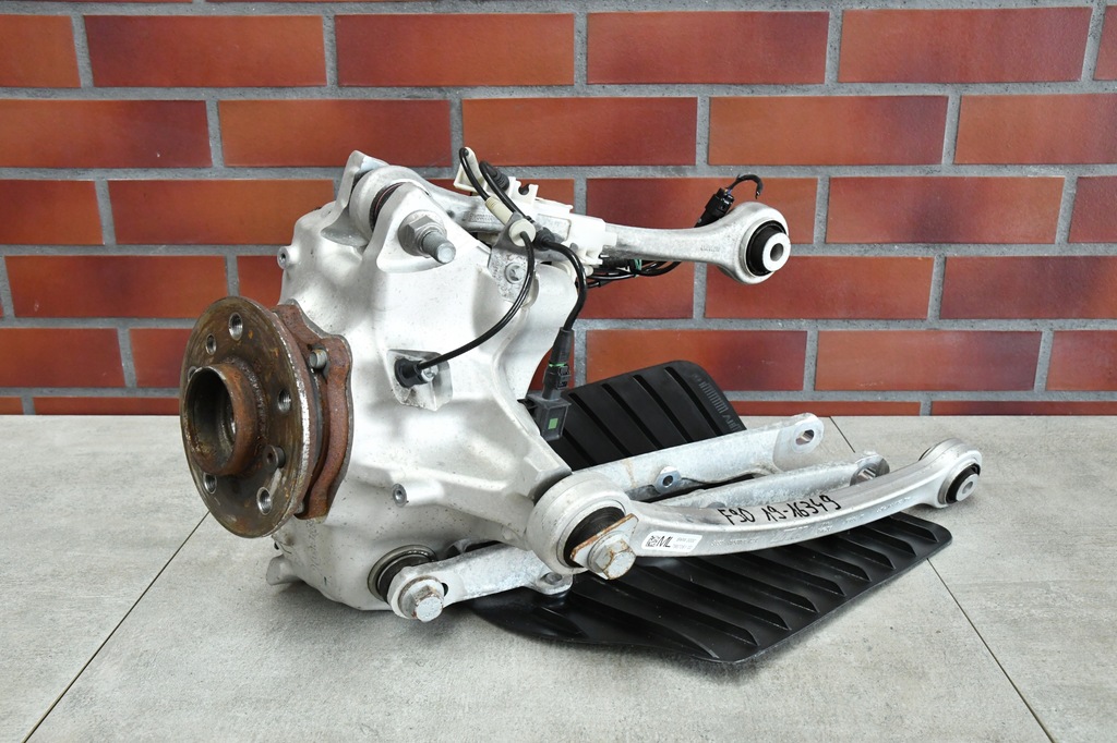 фото №5, Поворотний кулак ліва задня задня важіль привідний вал амортизатор bmw m5 f90 6085km