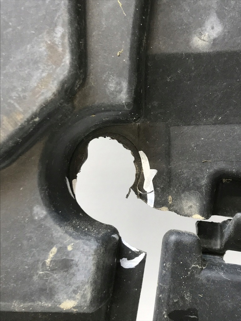 фото №9, Renault megane 4 iv 2016- захист плита pod бампер 622355835r