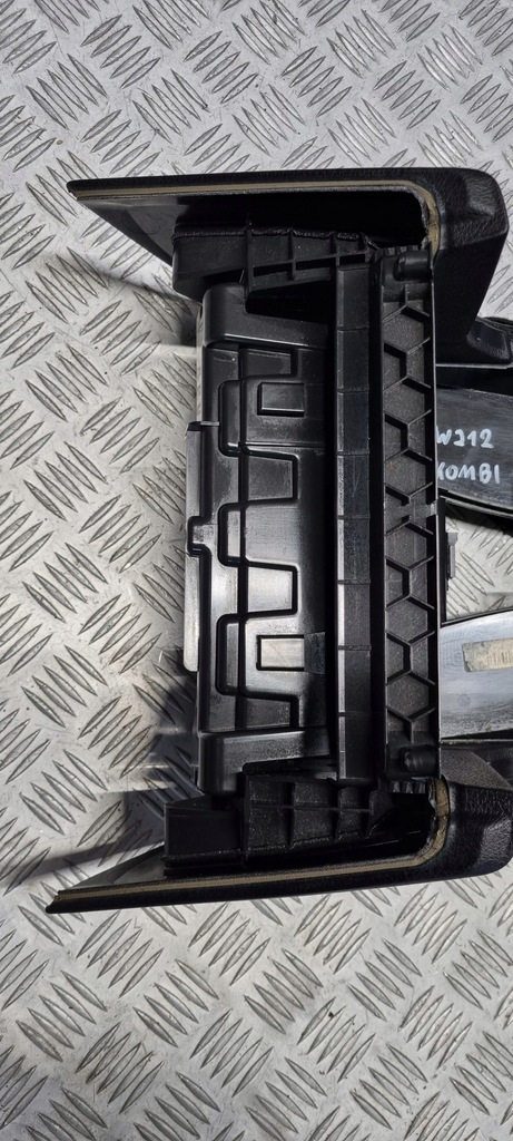 фото №10, Mercedes w212 kombi подлокотник автоматическая коробка передач