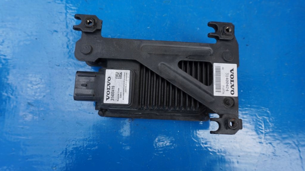 фото №1, Volvo v40 s60 v60 xc60 - радар датчик 31400419