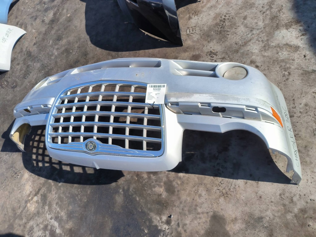 фото №1, Бампер перед chrysler 300c