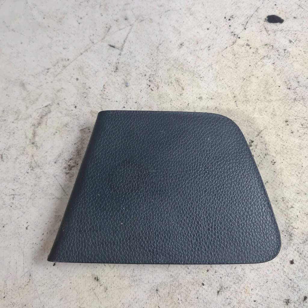 фото №1, Накладка двері багажника внутрішня i40 hyundai