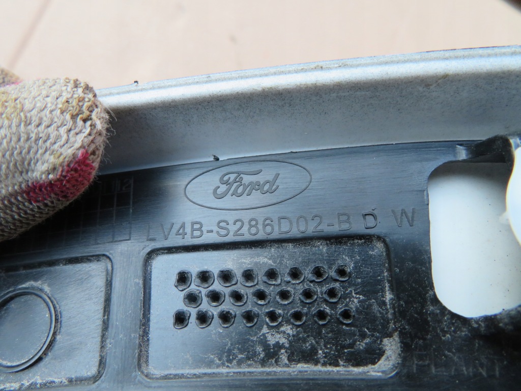 фото №15, Ford kuga mk3 st молдинг крыла перед правая