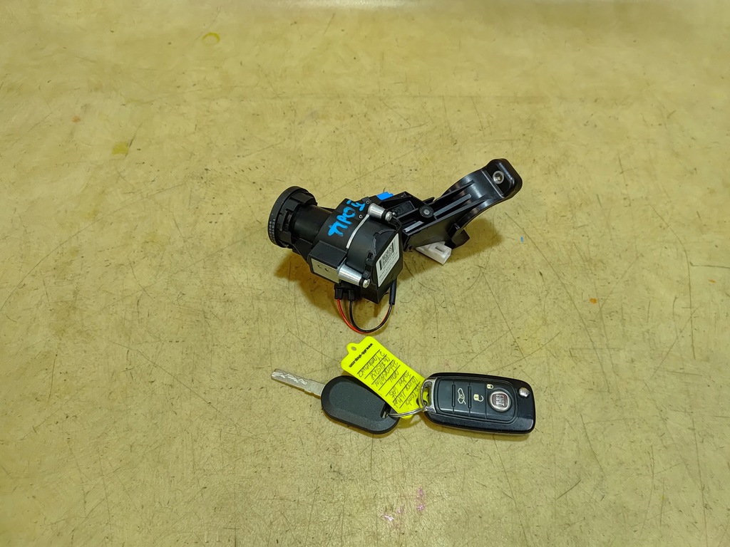 фото №1, Fiat tipo ii замок зажигания ключ 00520595300