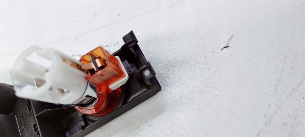 фото №7, Перемикач дах прикурювач audi a3 8p 8p7919719