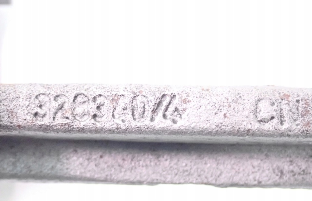 фото №7, Скоба суппорт тормоза задняя 4h0615425 audi a8 d4 4h