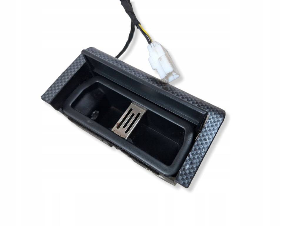 фото №1, Пепельница передняя середина alfa romeo 166