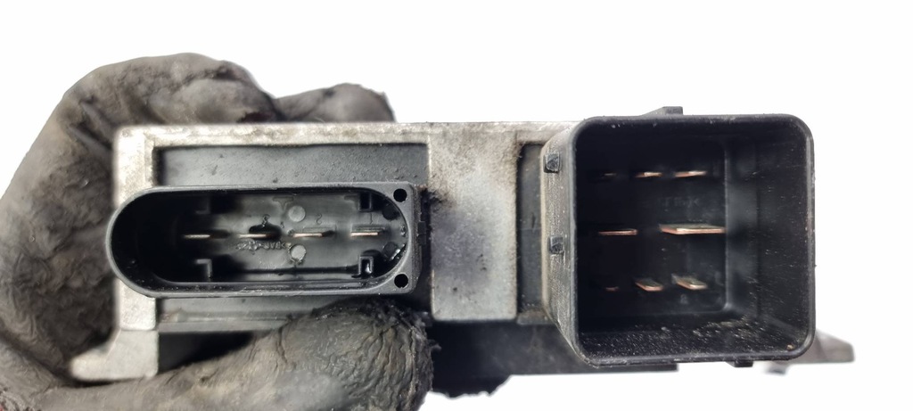 фото №3, Резистор 8200558438-a renault master iii